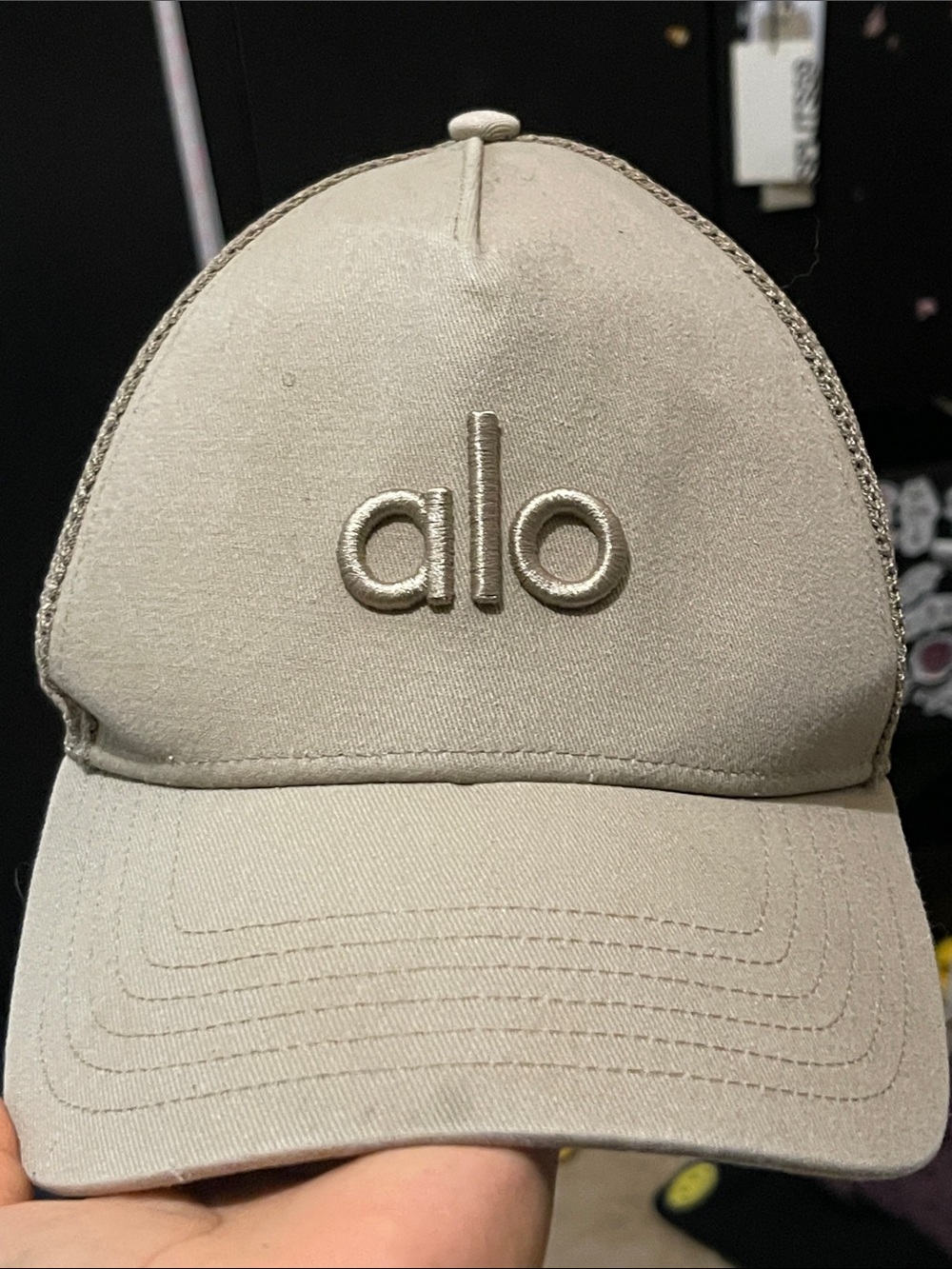 ALO Yoga Men's Embroidered Logo Cap — Stone Taupe